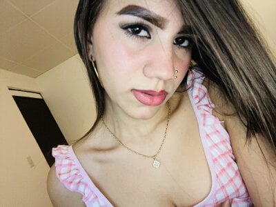 Sophia_rincon Tell him I'm your favorite girl, daddy😍😚 Foto 6