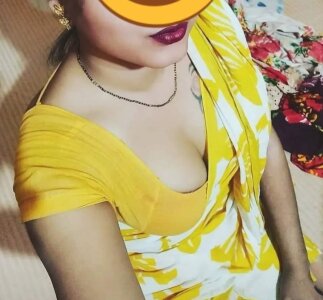 desilivecouple Public Pic