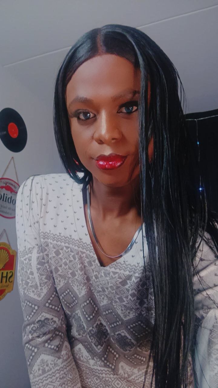 anuvyz_miller_ Foto en Tendencia 4060