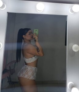 EmmaPayton_ HEY LOVE 🥰 Pic 3