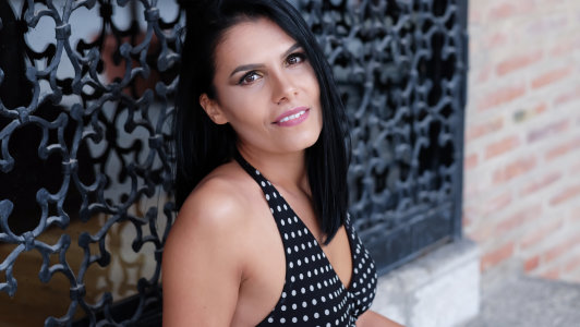 EmmaAtkins Happy mood Pic 7