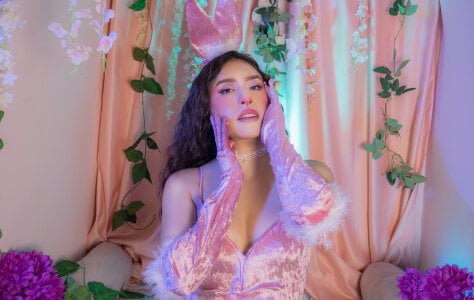 SarahMiler_ I never knew how much fun life could be until I became a playboy bunny. Pic 5