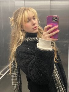 ShariLappas Public Poză 4