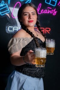 EmiilySttone Oktoberfest🍻 Pic 3