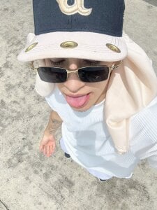 Douglas_x 🍒 Pic 2