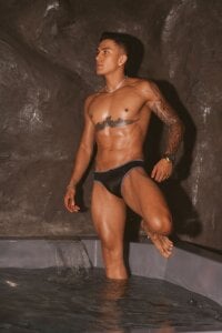 Aron_Boltの2026 :)の 3枚の写真