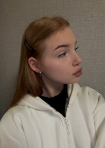 ElletteHakey Public Pic 3