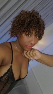 Kendallbleer YOUR WOMAN 🖤 사진