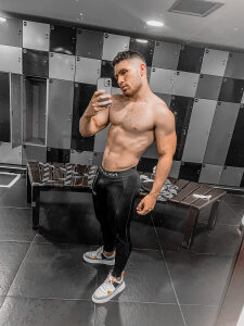 Eren_Jeagerr1 GYM Pic 6