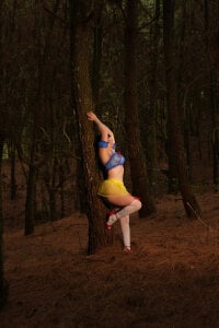 ValeryyWilliams Halloween in here!! 👸🏻✨ Pic 5