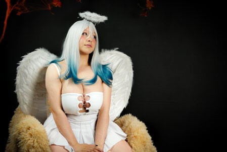 helen_bunnnyx U ANGEL Photo 3