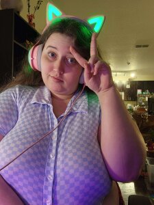 Thickchan Public Pic