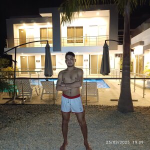 AlexLuis_1 Sexy Pic 2