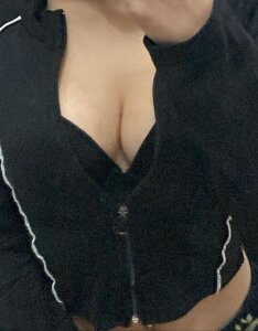 Arenn77's Sexy Photos and Nude Pics | Spankbanglive
