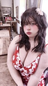 mari_caroley6 Exit to restaurant 💗 Kuva 5