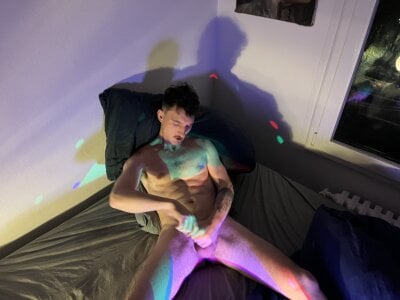 Public de piercedink  3 Imagens