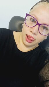 RebeccaSinss in my room Foto 