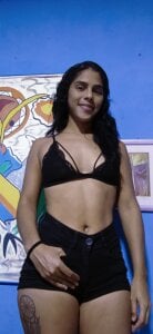 Emily_hot26 Public Pic 6