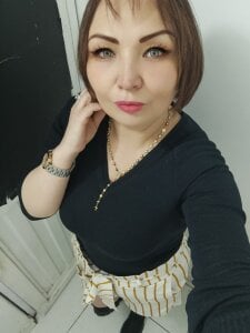 helen_stepmom Public Pic 4