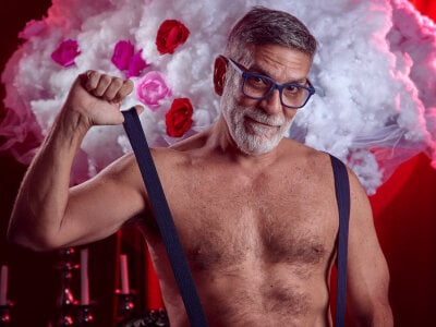 LukeCrews happy valentine 💖 Hình 3