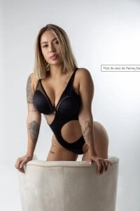 HannaGarciiaa Sexy in black Pic 4