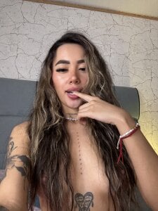 KylieLoveXX Public  2টি ছবি