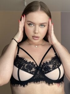 AkiraRey Public Pic 2