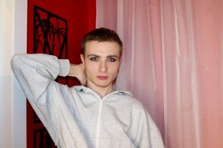 Emmit_Barker Public Foto 2