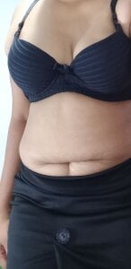 SLNISHU My sexy photo... . 💗💗💗💗 Pic 3