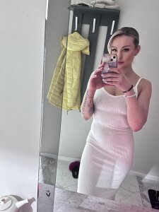 Olenka_Cosmos_Fly Public Gambar 2