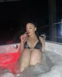 Public de ariana28  4 Imagens