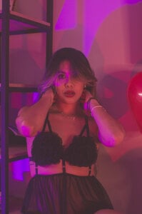 Emilia_Bakerr ❤️Happy Valentine's Day❤️ Pic