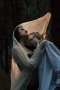 Alice_Dark21 Let yourself catch🍷💋📷 Pic 3