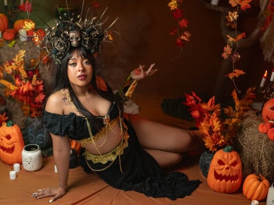 SophiaSummer: Sinful Halloween ( 5 фото)