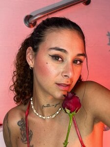 ❤️Delicately Dangerous❤️ de LahanaKimish  5 Imagens