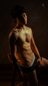 Golden skin de troy_rouge  4 photos