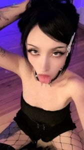 SalemBlackrose Sexy girl 😈 Pic 4
