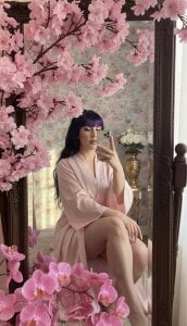 Monserrat_Cute_のPublicの 2枚の写真