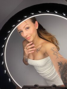 millie_byers Feel beauty ❤️‍🔥 Pic 5