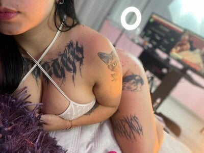 DanielaArangoo