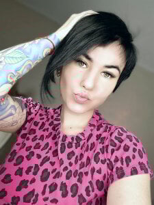 Xavelle Public Pic 2