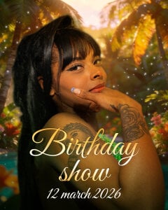 EmmaEbony_ kullanıcısının Happy birthday to miiiiiiiiii, hope to see you today💚 albümü -  2 fotoğraf