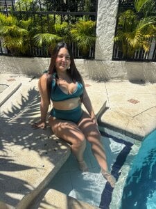 Melissabaylin in the pool Foto