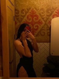 AmyDilox It’s me🤗 Pic 2