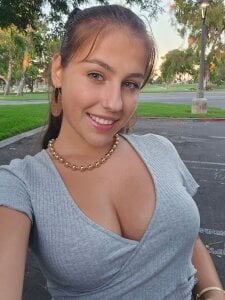 Princess_Afina Public Pic 3