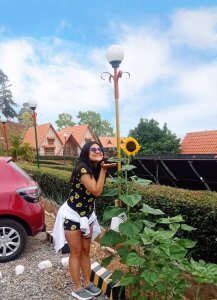 samantha17_x Public Pic 5