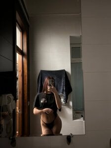 TianaHot777Public Bild 2