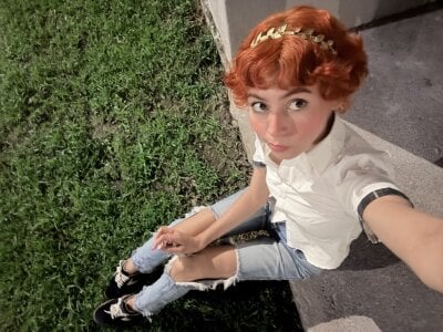 colette_e 😶‍🌫️ Pic 5