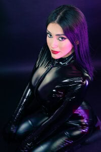 🐈‍⬛Your Catwoman is here! de JulesBenett  6 photos