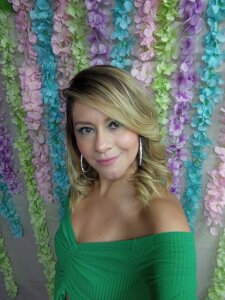 Chanelll_Taylorr_ green like nature Immagine  9